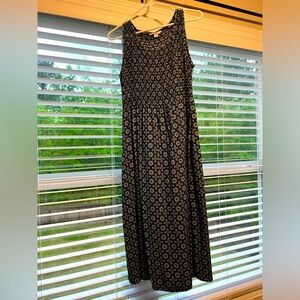 Pattern Dress by Croft and Barrow! Has pockets!